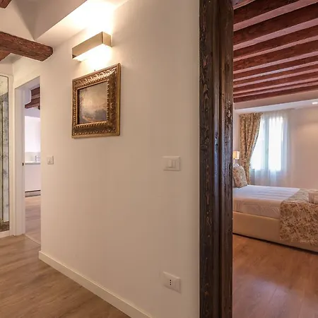 Home Venice Apartments-Rialto 1 - 2 - 3-3